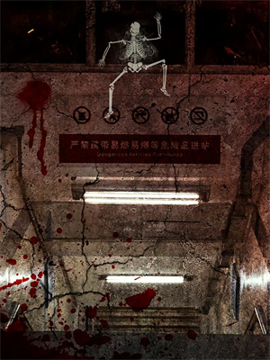 敲错门撞见前任，他却要弄死我？小说免费资源，敲错门撞见前任，他却要弄死我？在线阅读